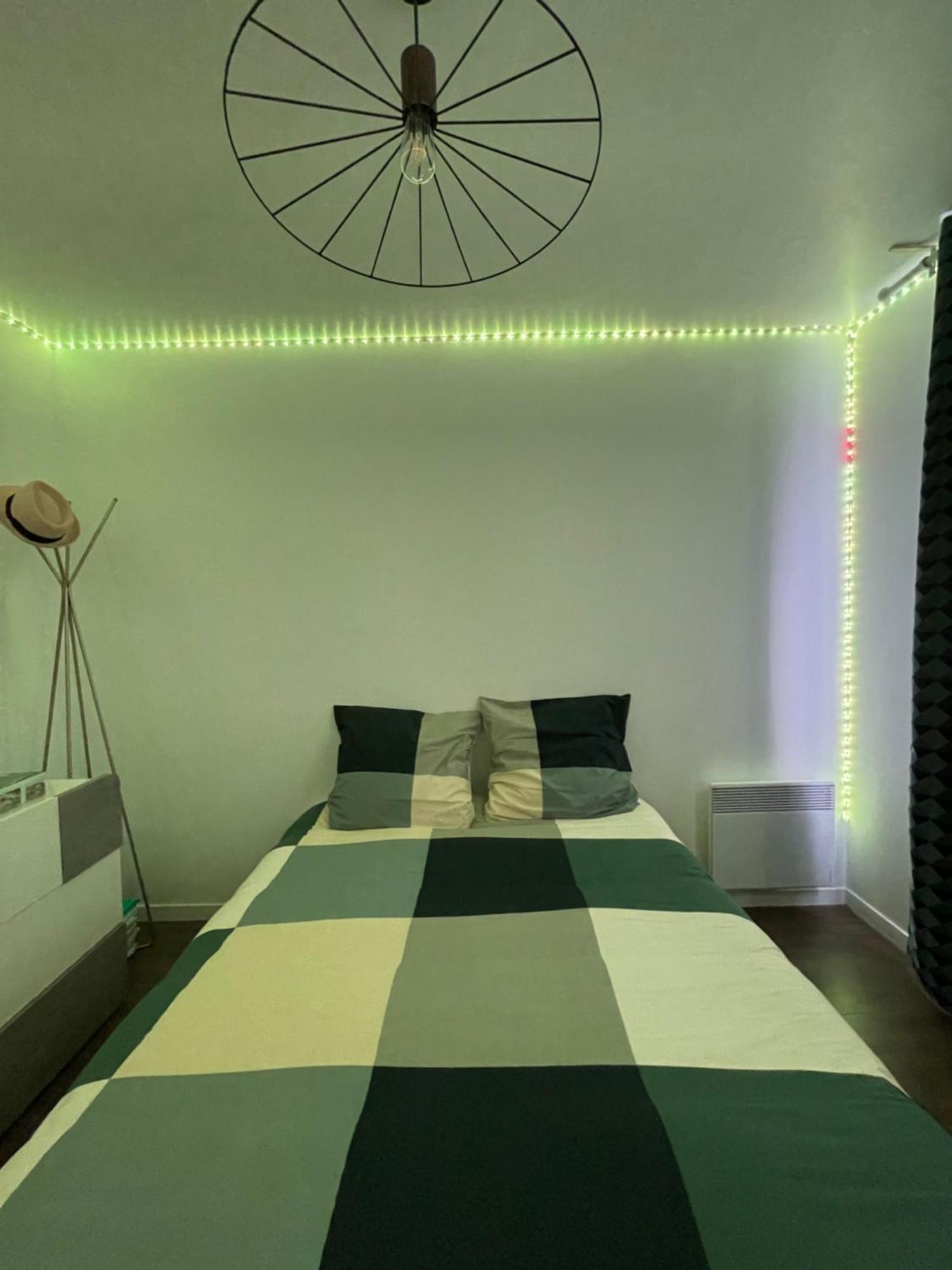 Duplex Moderne 8Per&3Ch&10 Min Disney&Parking Free Magny-le-Hongre Extérieur photo